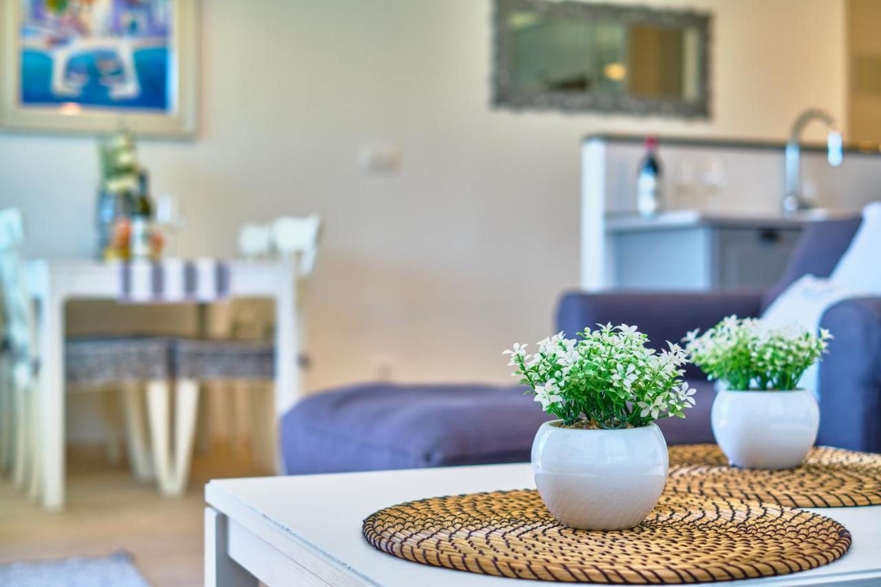 Luxury Seaside Apartment By Litto Split Exterior photo