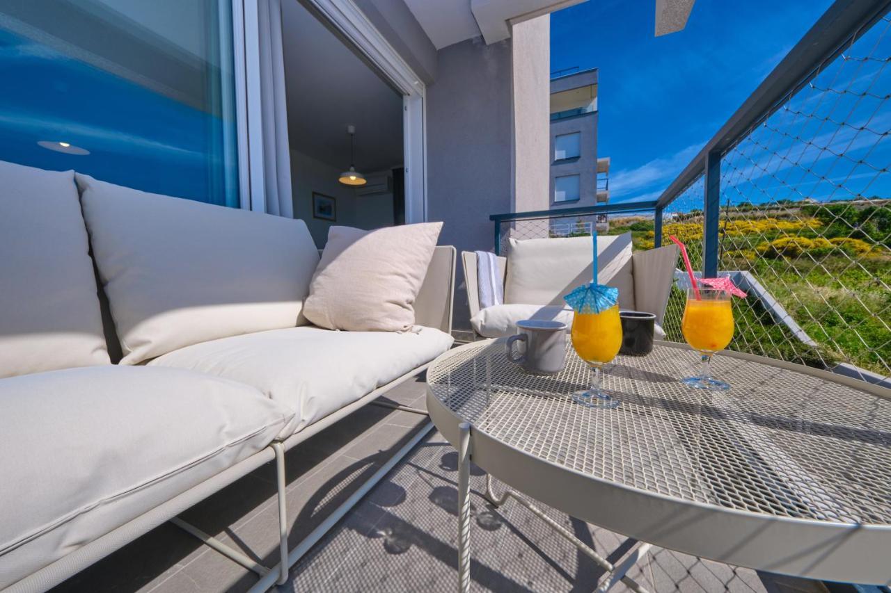 Luxury Seaside Apartment By Litto Split Exterior photo